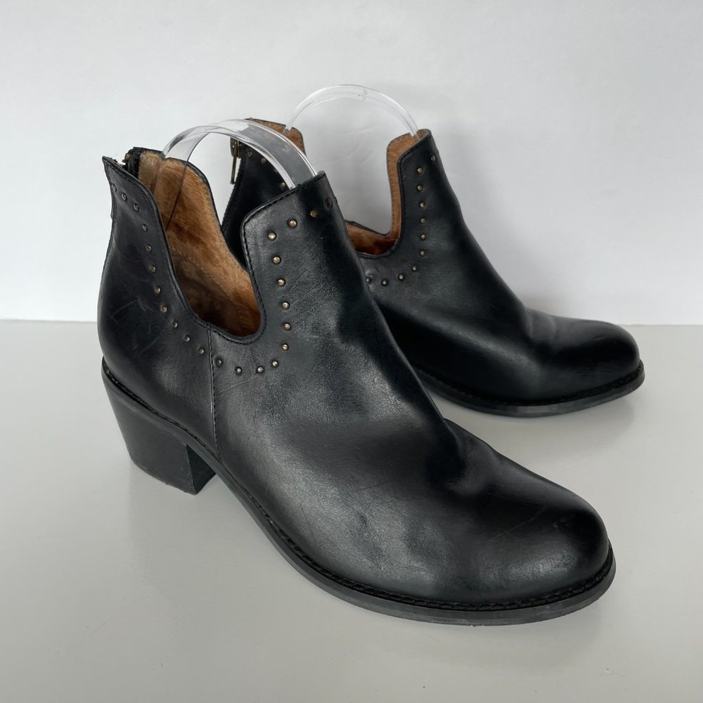 MIZ Mooz Nicole Ankle Booties Leather Studded Black 6.5 - Picture 8 of 9